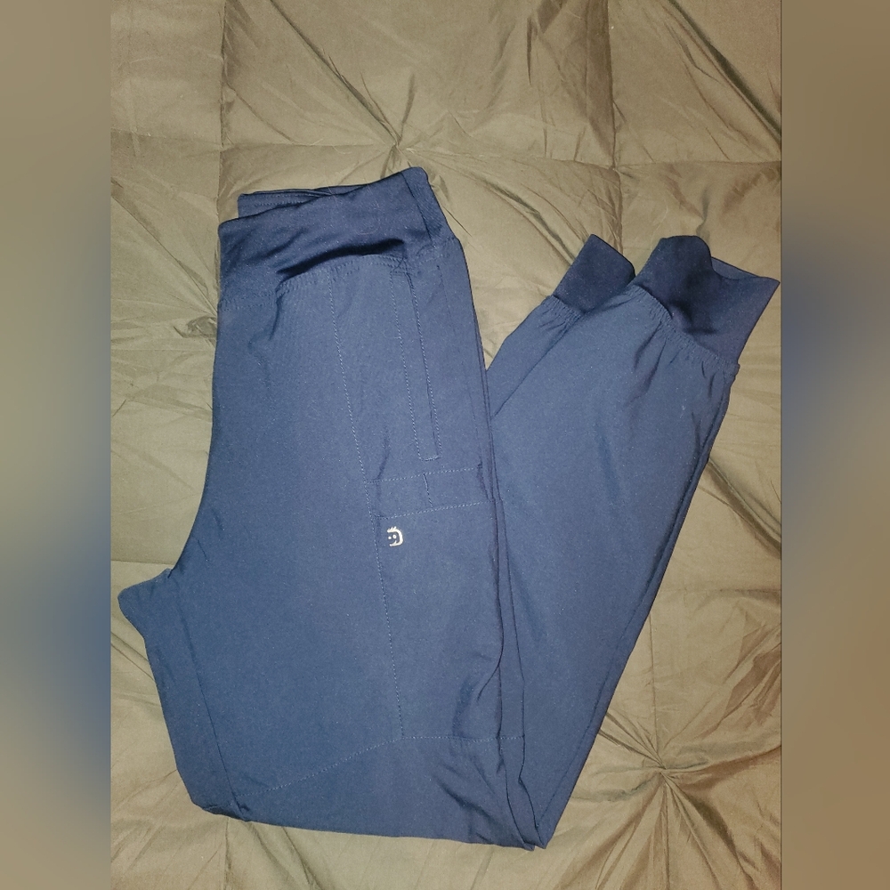 Jogger Scrub Pants